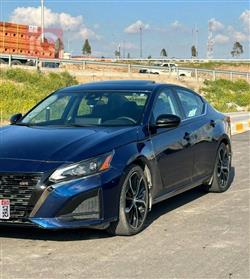 نيسان ألتيما